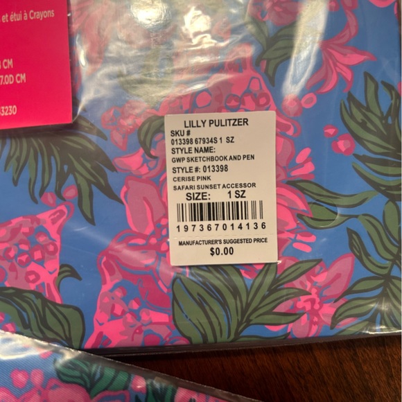 NWT Lilly Pulitzer sketchbook and pencil case - Picture 4 of 5